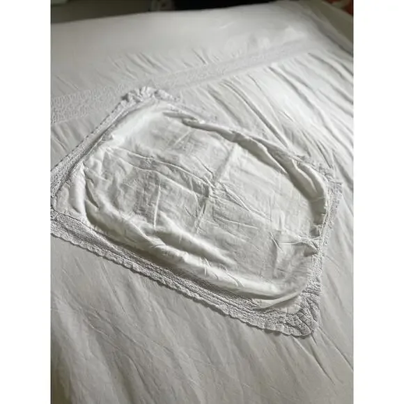 Rachel Ashwell Simply Shabby Chic TargetWhite Duvet Cover with Crochet Detail